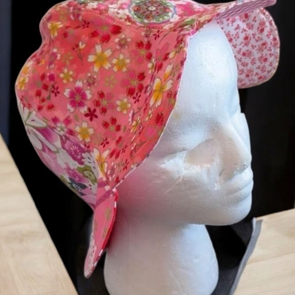 Floral Pink Kids' Sun Hat - Picture 3 of 5